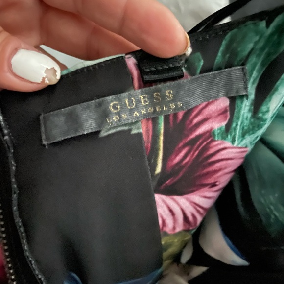 Black floral romper by Guess Los Angeles satin - Picture 3 of 4